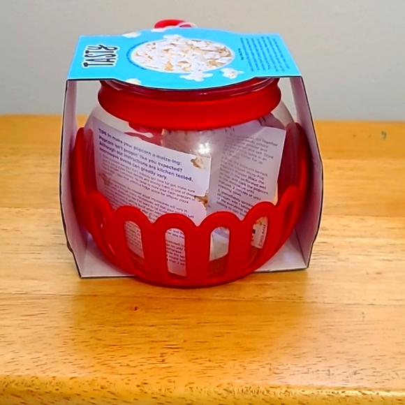 Microwave Glass Popcorn Popper with Butter Melter - Picture 5 of 5